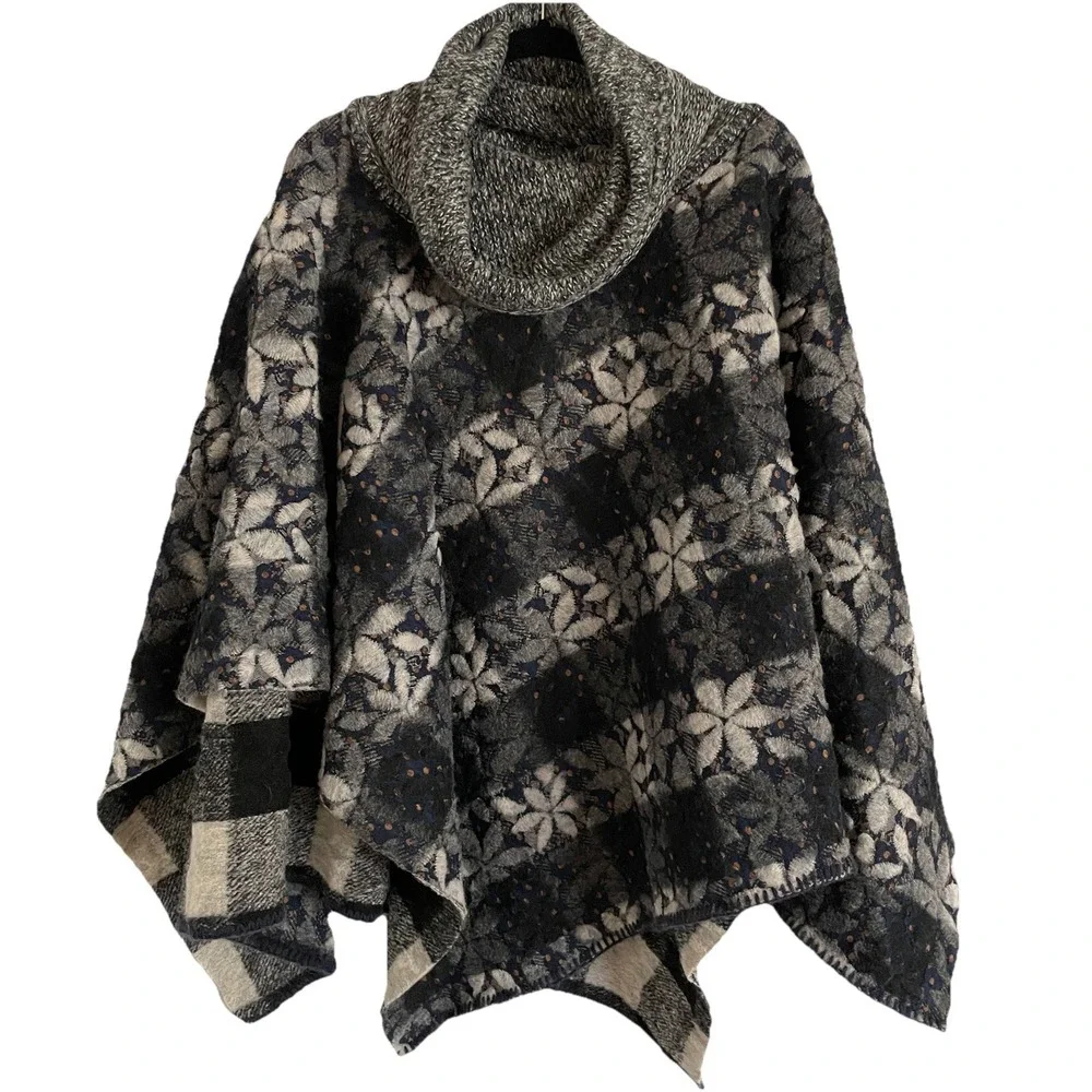 Anthropologie Wintertide Reversible Warm Wool Blend‎ Poncho One Size